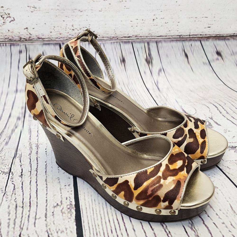 David Aaron Animal Print Wedge‎ Heels Sandals Size 7 1/2